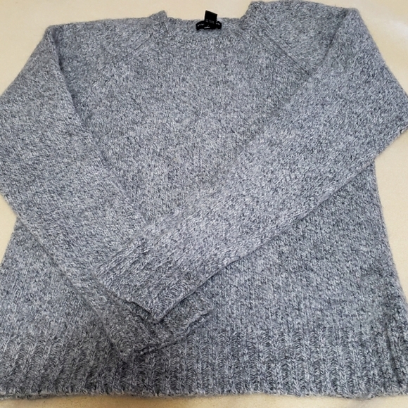 Club Monaco Alpaca blend knit sweater - Picture 1 of 7
